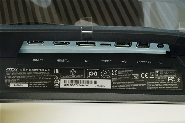 240Hz高刷+1800R曲率！微星MPG  341CQPX  QO-OLED显示器图赏