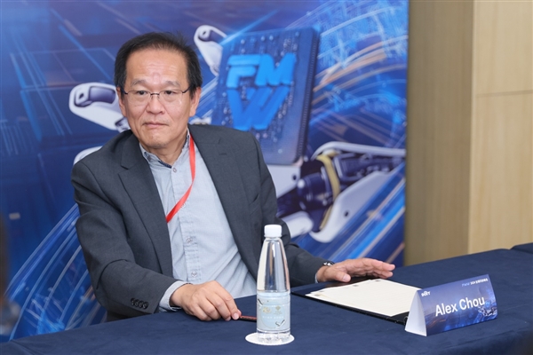 AI时代QLC怎么玩？PCIe  6.0 SSD啥时候来？听听慧荣怎么说