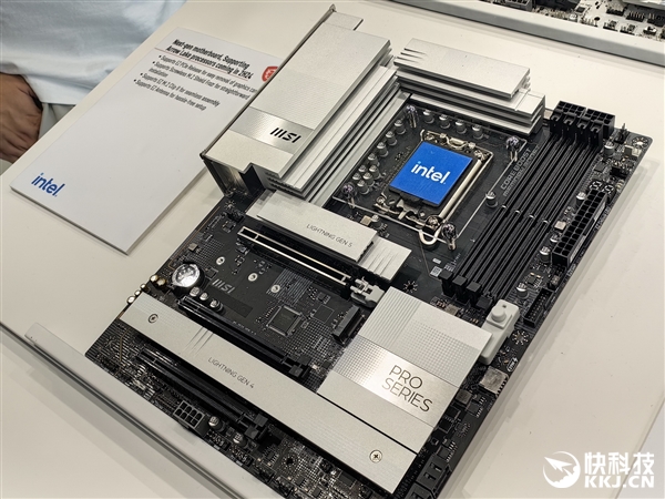 微星展示四款酷睿Ultra  200V笔记本：13-16寸全都有、轻至990克