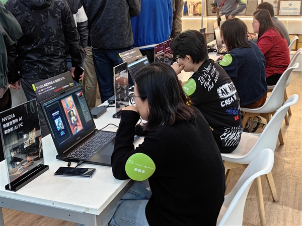 1个小时 你能用AI  PC做什么！七彩虹RTX  AI创作挑战赛打了个样
