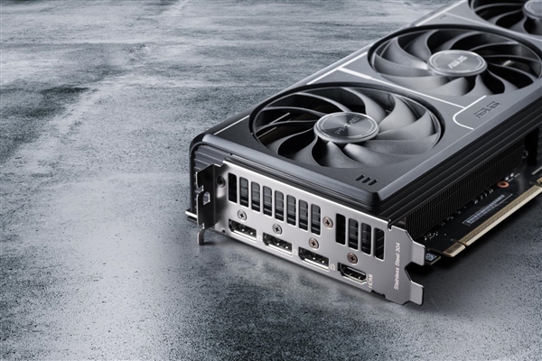 RTX AI PC高阶体验 华硕RTX 5070显卡强力助能！