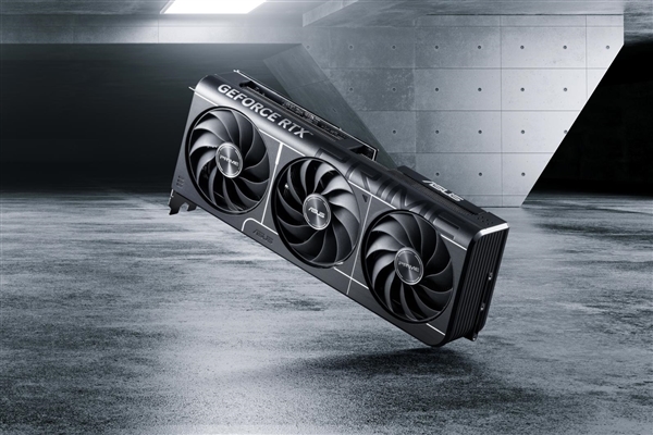 RTX AI PC高阶体验 华硕RTX 5070显卡强力助能！