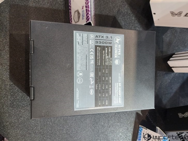 供电焦虑不存在！振华推出3300W电源：一口气喂饱四块RTX 5090