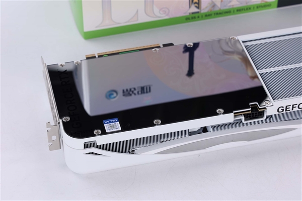 星镜界！ | 影驰GeForce RTX 5070 Ti 星曜LUNA OC显卡评测