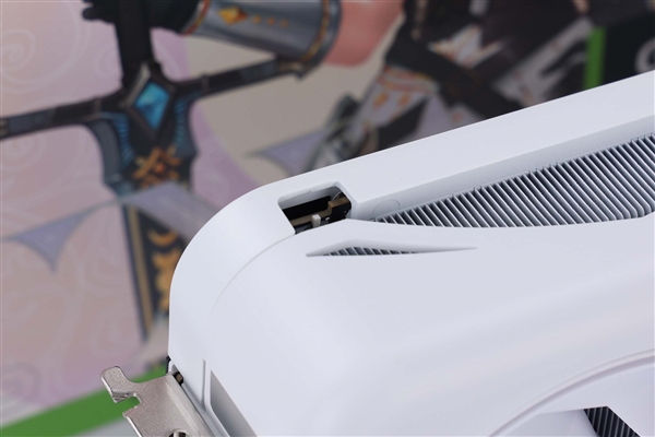 星镜界！ | 影驰GeForce RTX 5070 Ti 星曜LUNA OC显卡评测