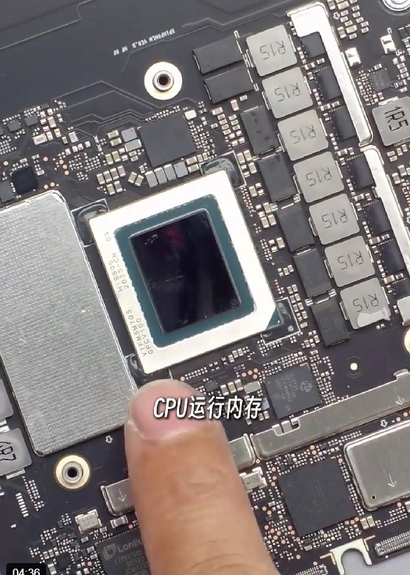 看 这就是华为最新麒麟9600 CPU真身！神秘数字“2035”再次出现