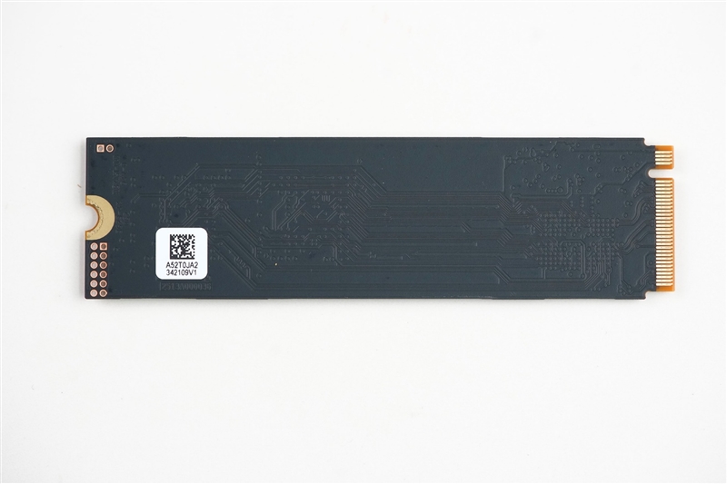 长江存储PC411 2TB SSD评测：性能卓越稳定可靠 夏天高负载也只有56度