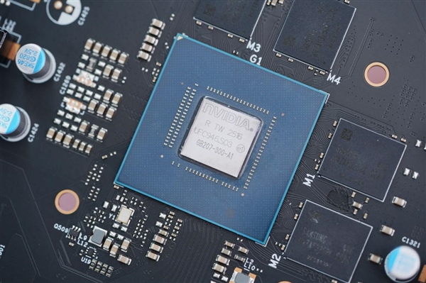 橘白小清新！七彩虹COLORFIRE RTX 5050 MEOW橘影橙DUO OC图赏