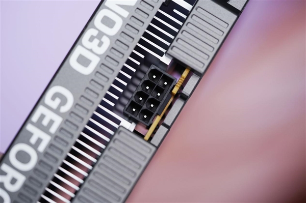 紧凑双槽设计！映众RTX 5050曜夜显卡图赏