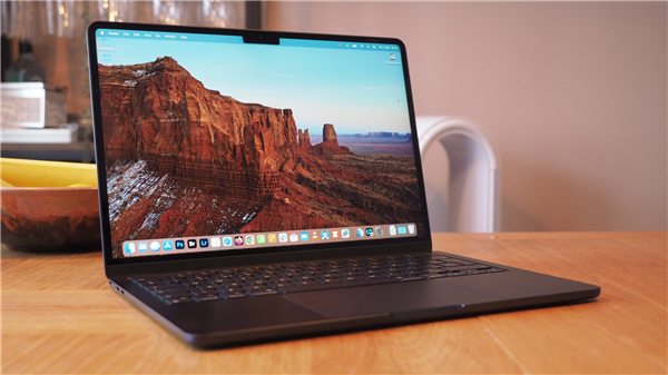 苹果最终还是要放弃Mini LED！MacBook将迈入OLED时代