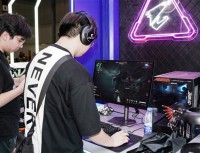 四卡八芯192GB显存！铭瑄秀Intel锐炫Pro B60显卡工作站