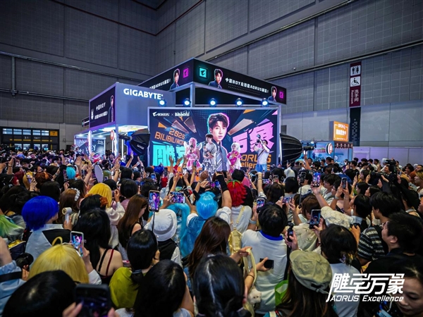 BW2025技嘉AORUS战力全开 次元突破！硬核电竞引爆文化狂潮