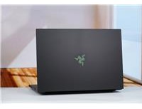 没有短板!雷蛇灵刃18 2025评测:配置拉满的顶级游戏本 18寸也能轻盈纤薄