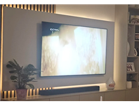 玩家把RX 9070 XT整机塞进电视柜!很好看 但别这么干