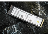 长江存储PC42Q实测:商用消费级固态硬盘新标杆