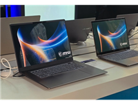 微星展示全球首批Panther Lake笔记本:记者上手连连惊呼